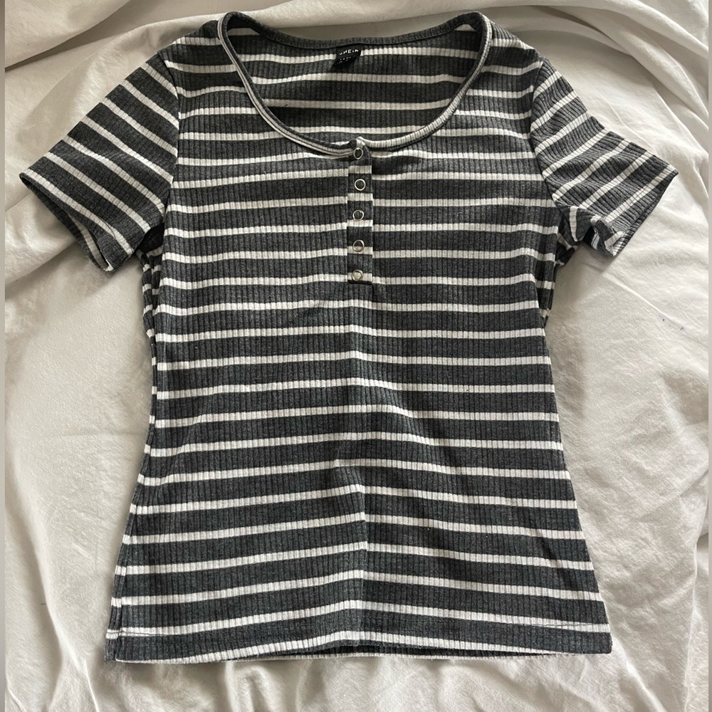 Striped gray and white crop top